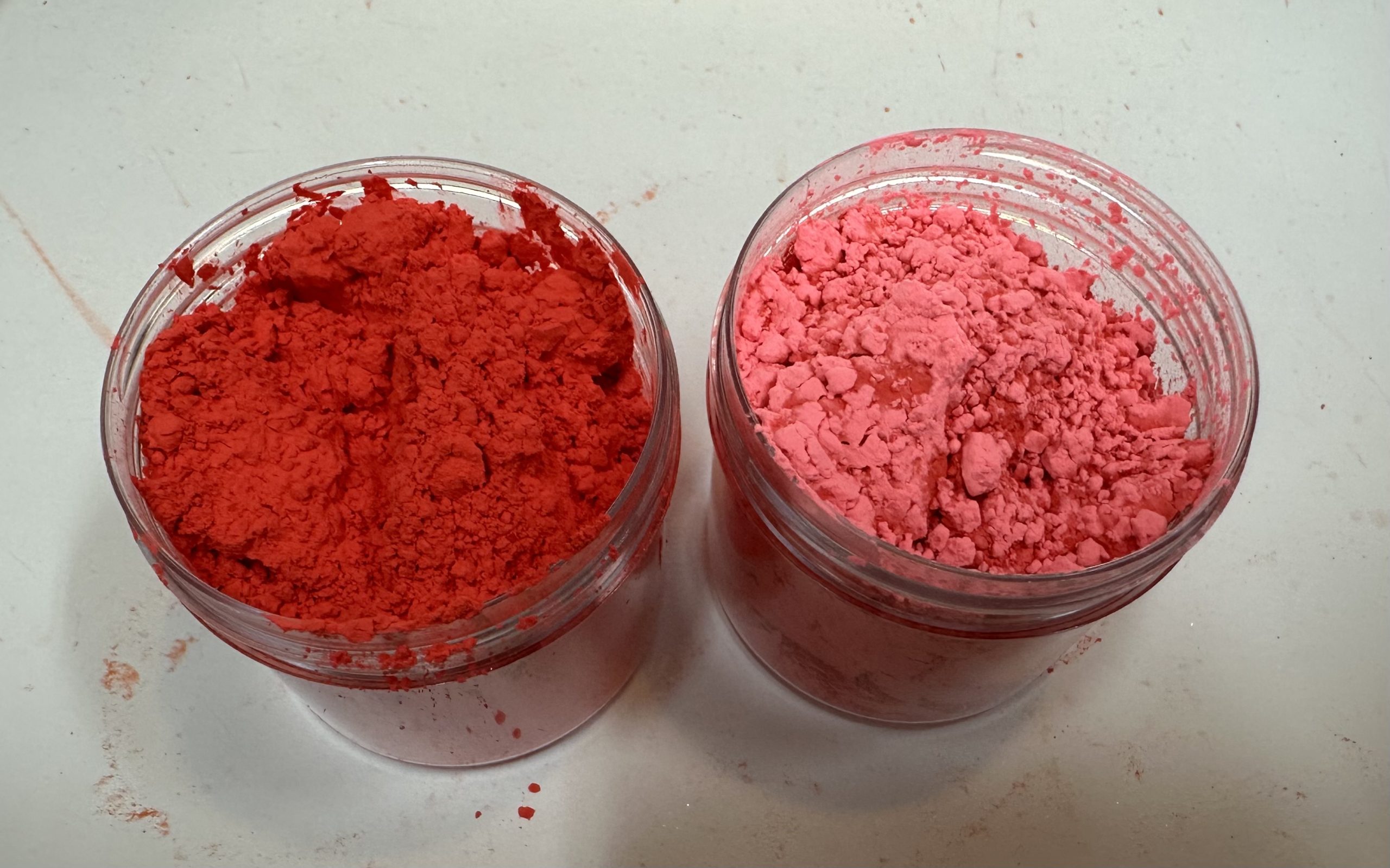 Red to Yellow Thermochromic Pigment 